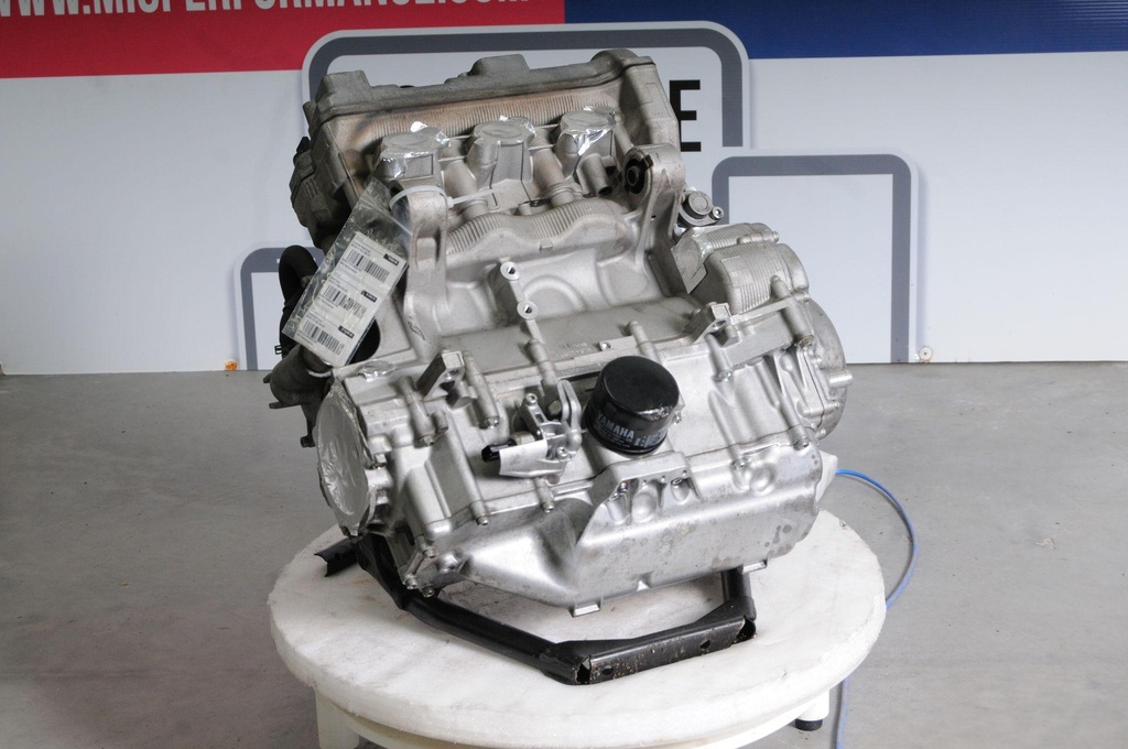 2HC114000000-001