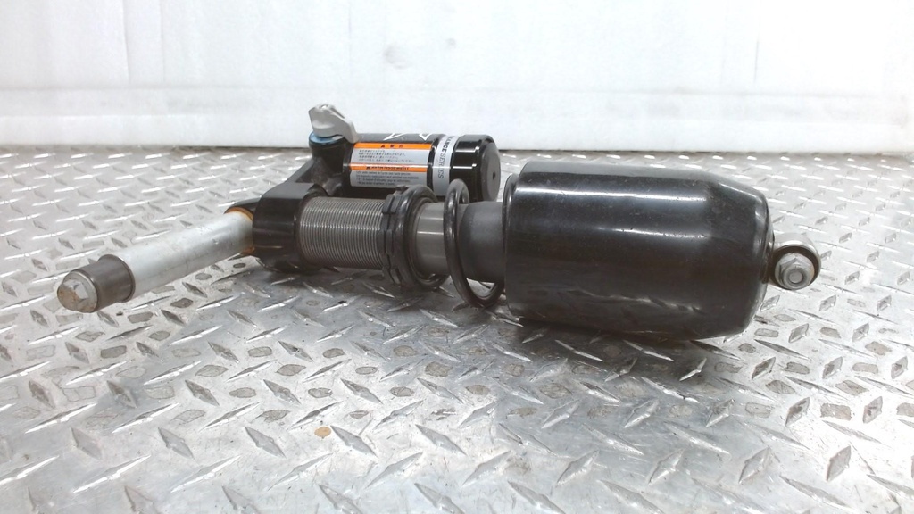 Shock, Front Arm (inc. 2-15)