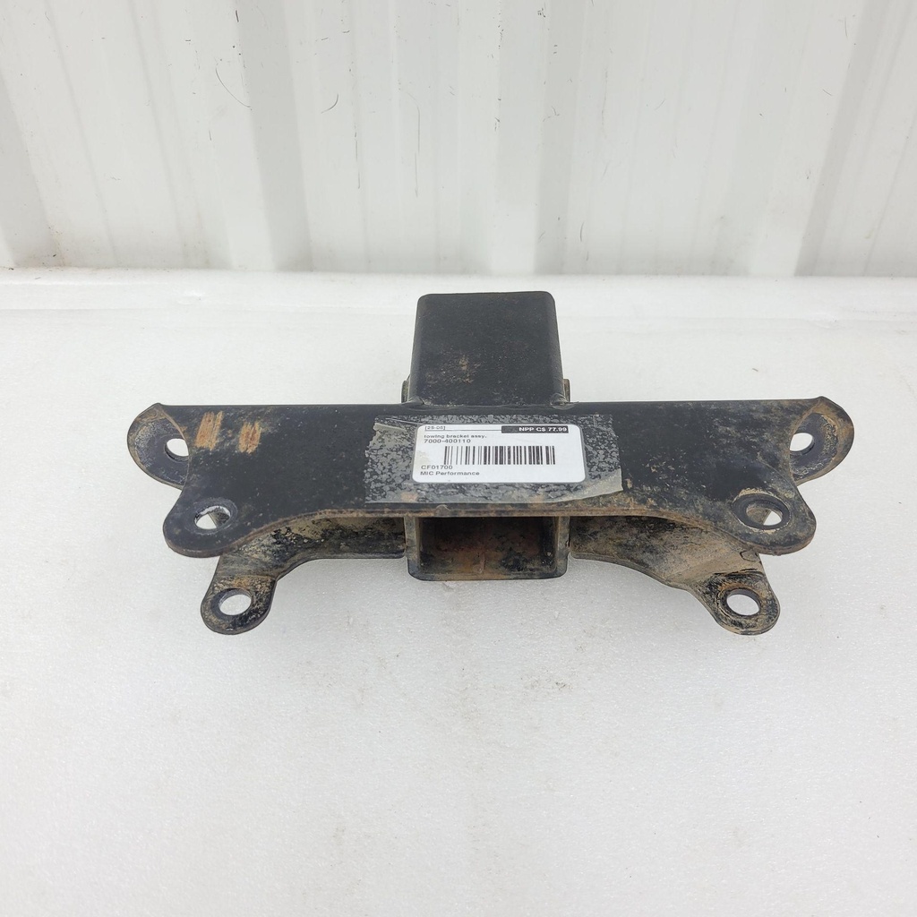 towing bracket assy.