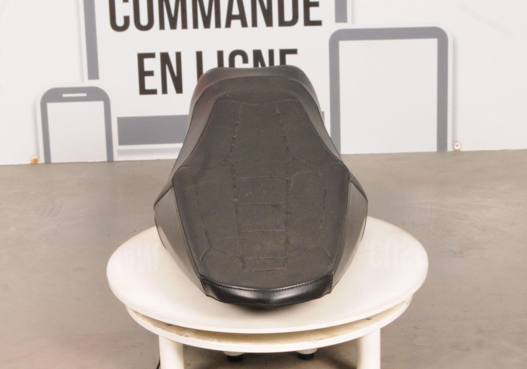 ASM-SEAT BLK/TITANIUM/BLK