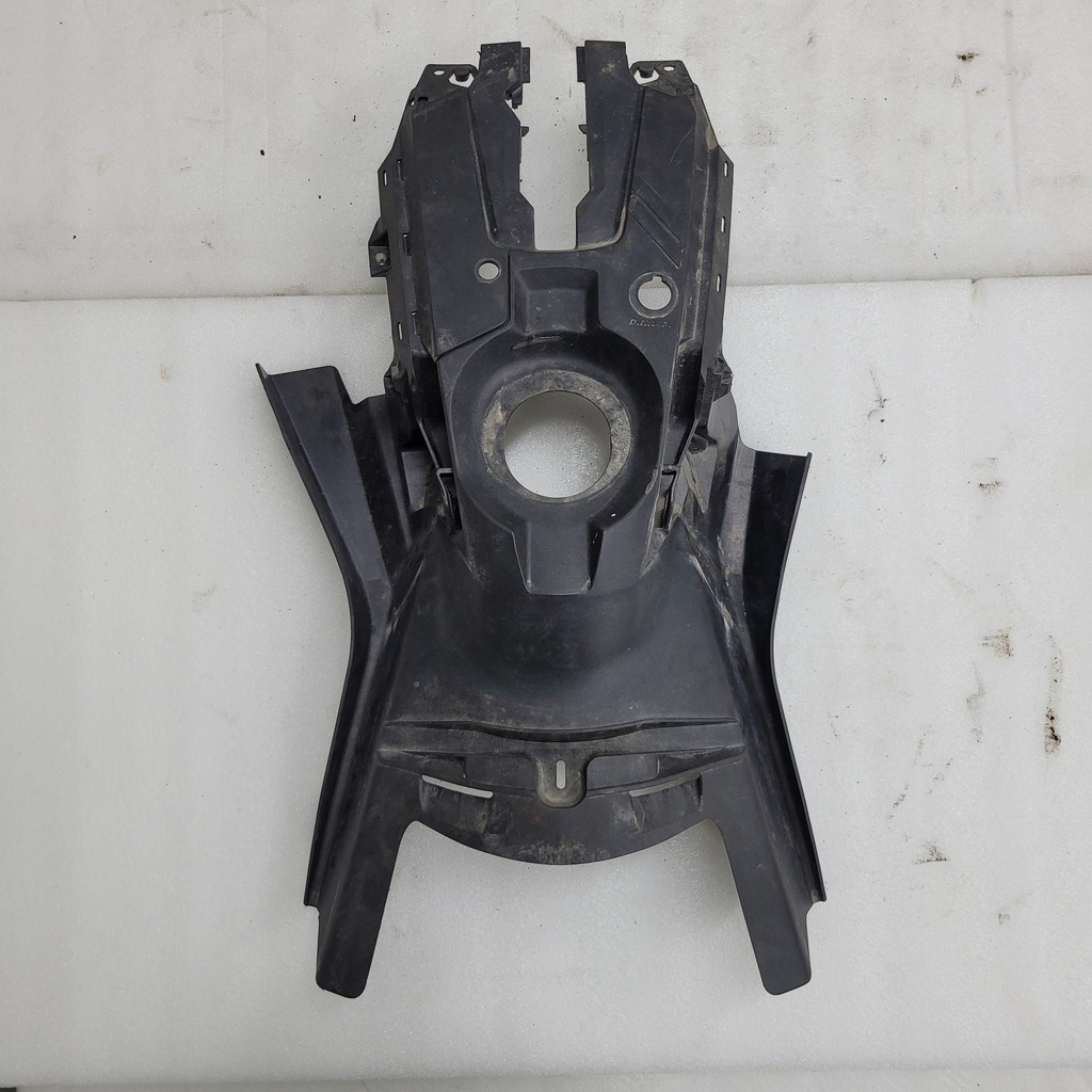 deep black, rear console