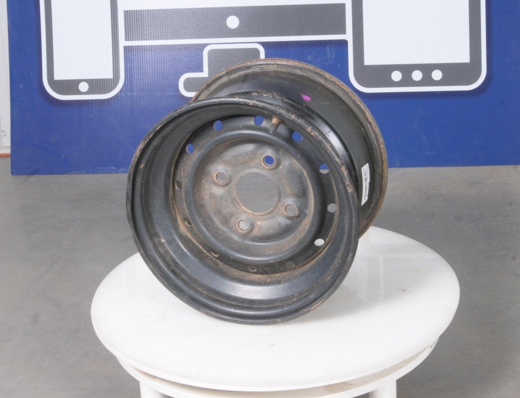 [B85F53070000-001] Cast Wheel, Rear