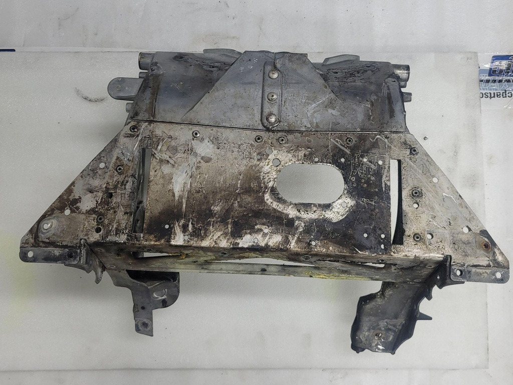 [518332720-001] (new ref. 518332686) engine module chassis ass'y