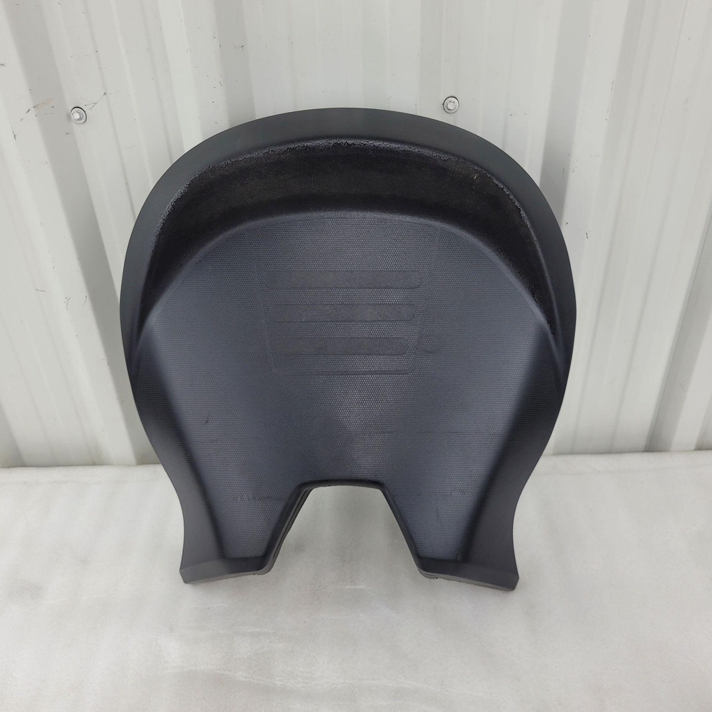 [708002641-001] driver seat