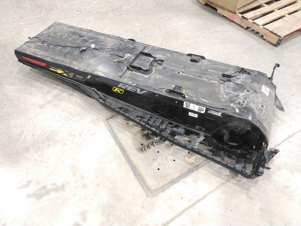 [415130333-001] Deep Black, Chassis Tunnel Module 154"