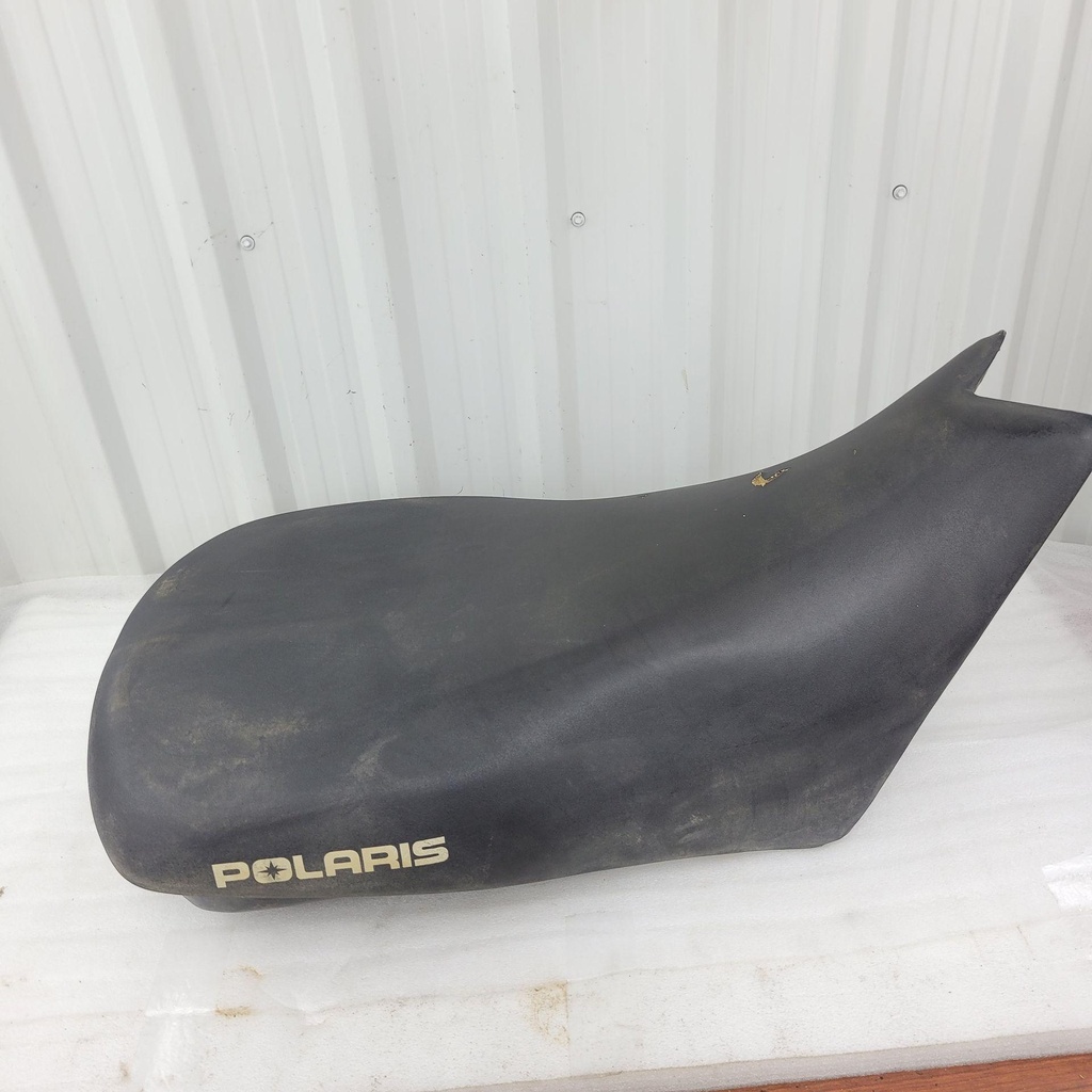 [2684897-070-001] seat assembly, gloss black