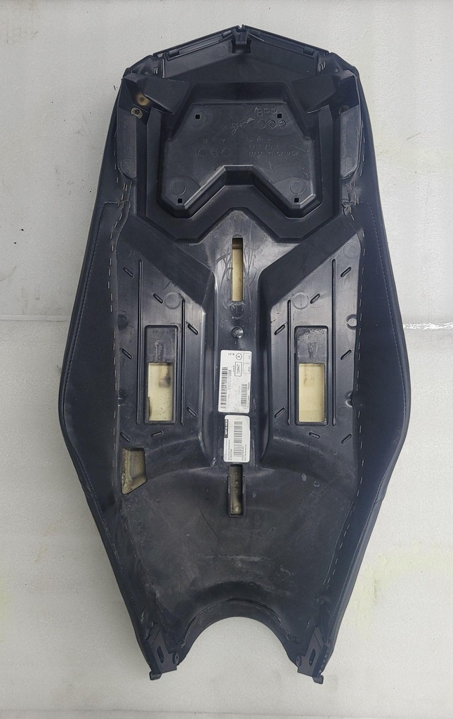 [510007099-001] Seat Cover Model Black