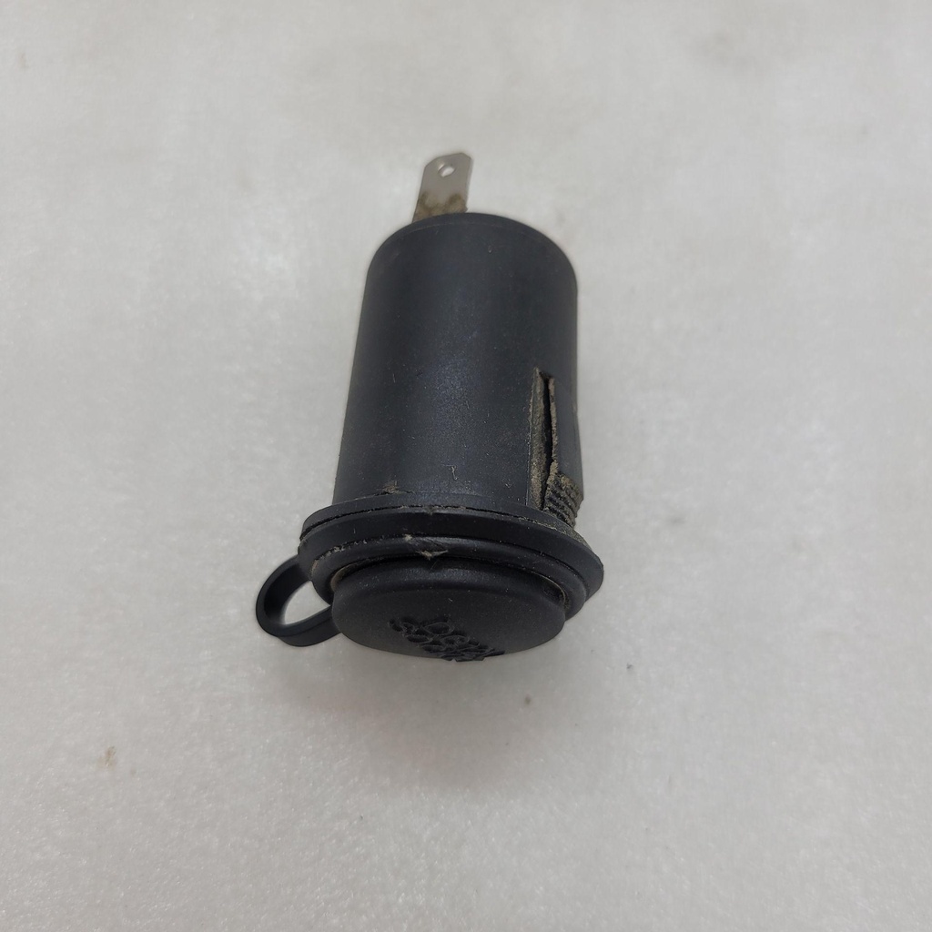 (new ref. 4012393) 12v outlet