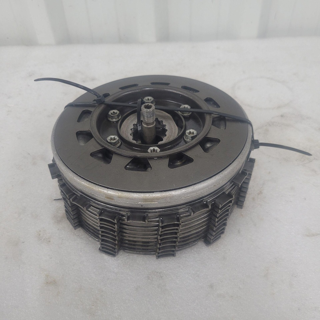 clutch hub