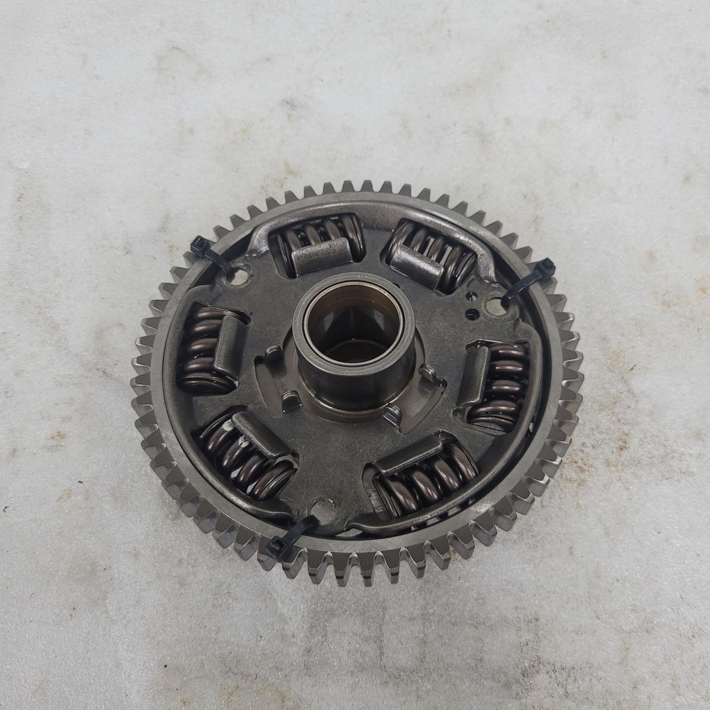 [420684815-001] (new ref. 420684817) primary drive gear ass'y (420684815-001)