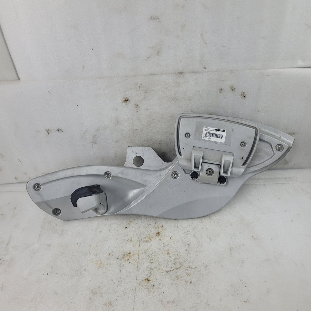 [705002833-001] (new ref. 705008521) lh footrest support