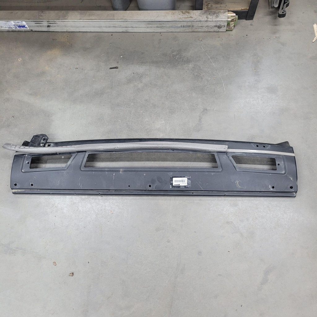 upper windshield mount plate, m
