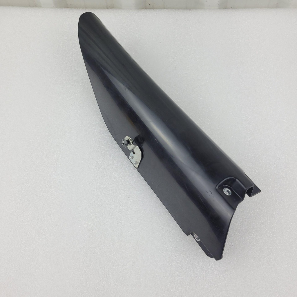 [51501-29F70-019-001] protector fr fork r (black)