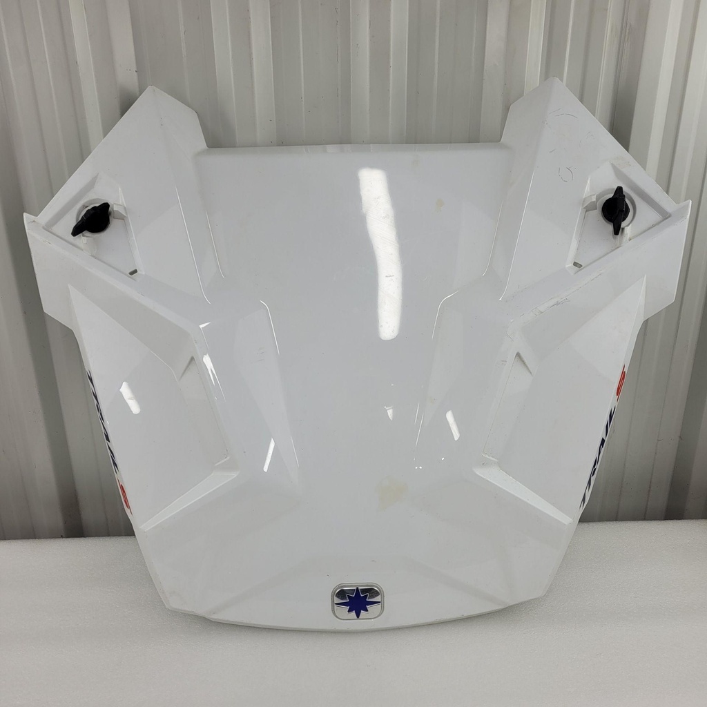 hood-center,nylon,white