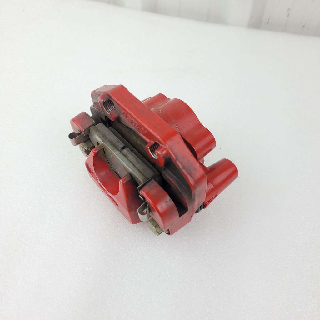 rear caliper,rh red