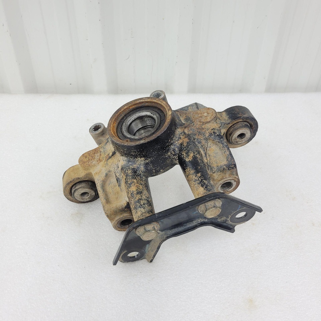 support, rear lh wheel shaft