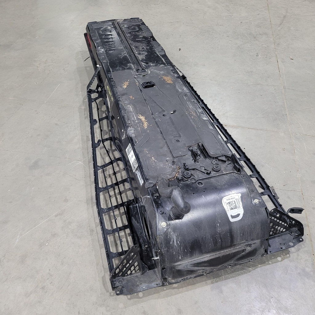 (new ref. 415130799) deep black, chassis tunnel module 154" short model deep black