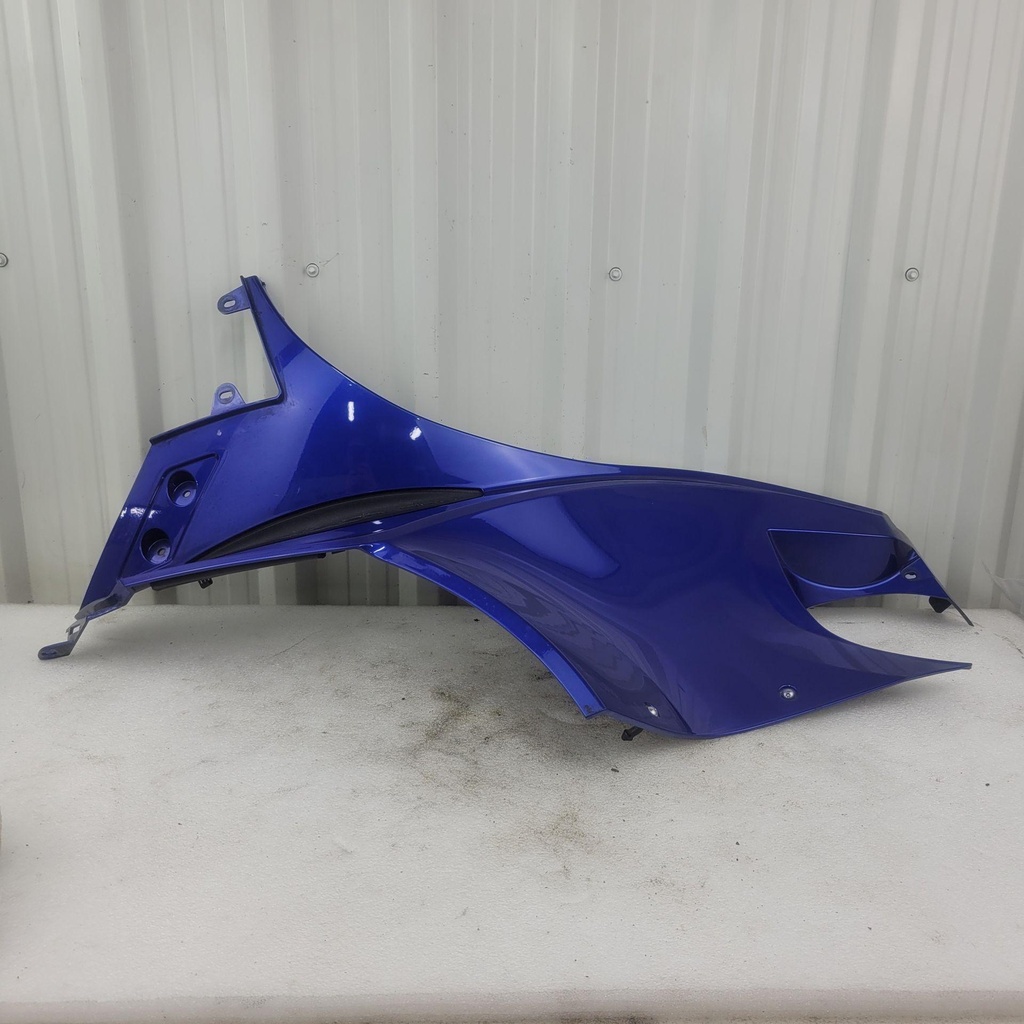lh upper panel, blue blue model