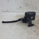 (new ref. 9dqv-081100-3002) lh hand brake master cylinder