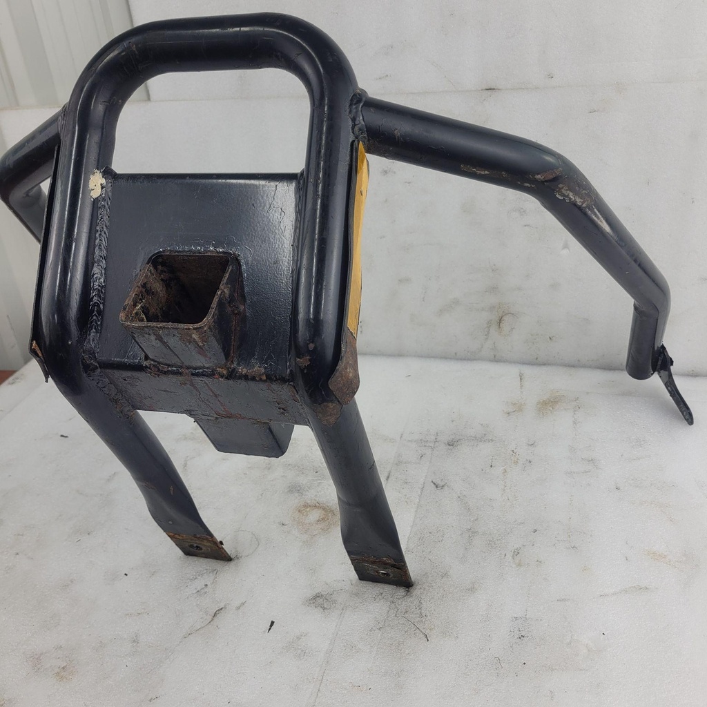 [4706-962-001] bumper,front-receiver w/reflectors (inc. 43)