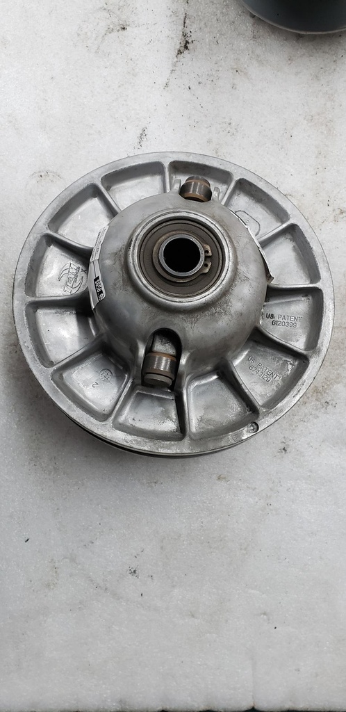 DRIVEN CLUTCH ASSEMBLY