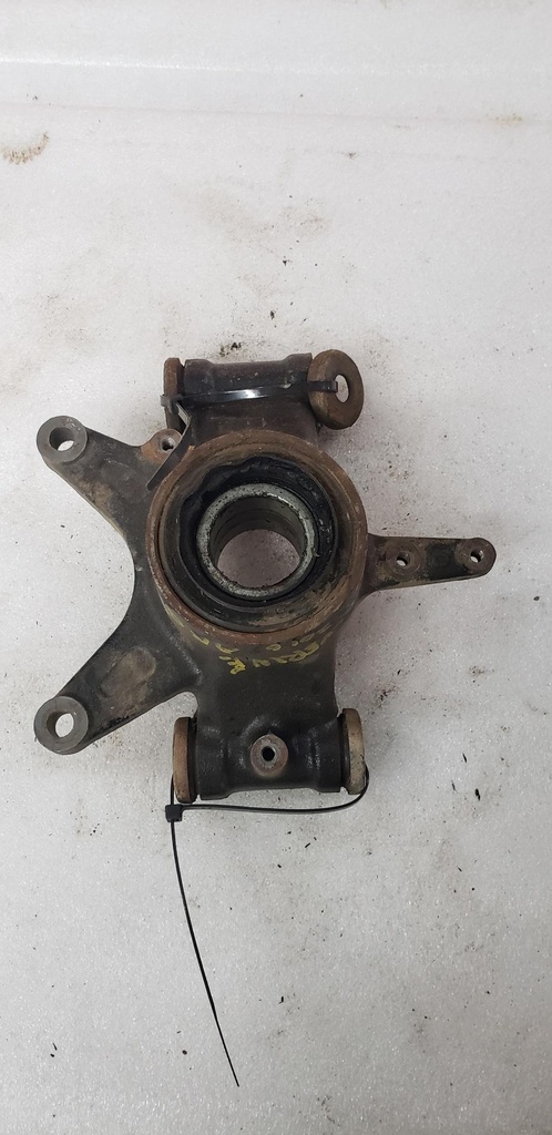rear knuckle assy