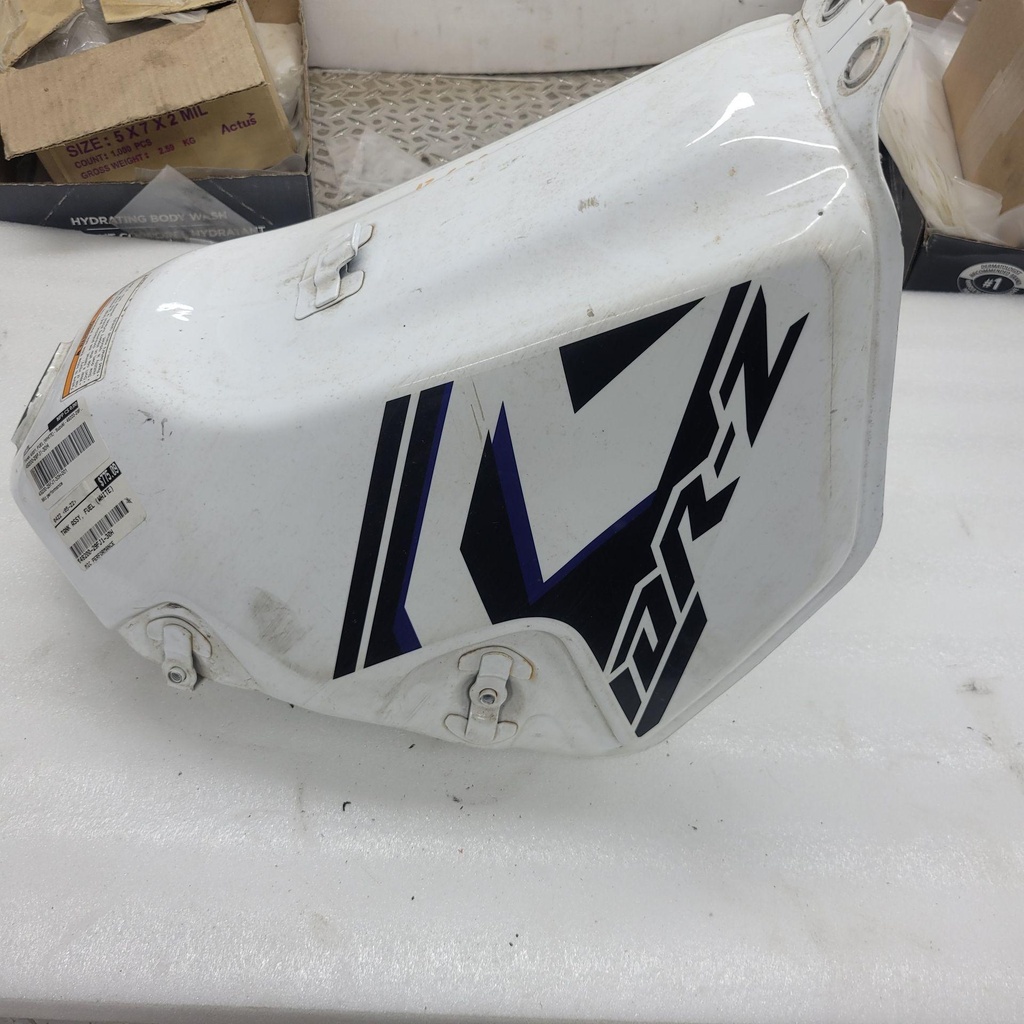 [4920029FJ130H-001] TANK ASSY, FUEL (WHITE) - Suzuki - 49200-29FJ1-30H