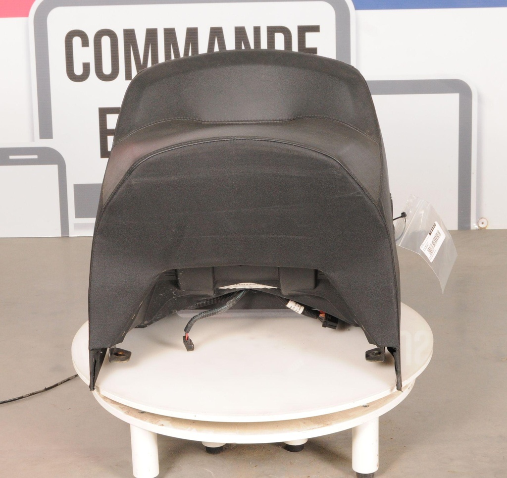 [510005399-001] Rear Seat Cover (510005399-001)