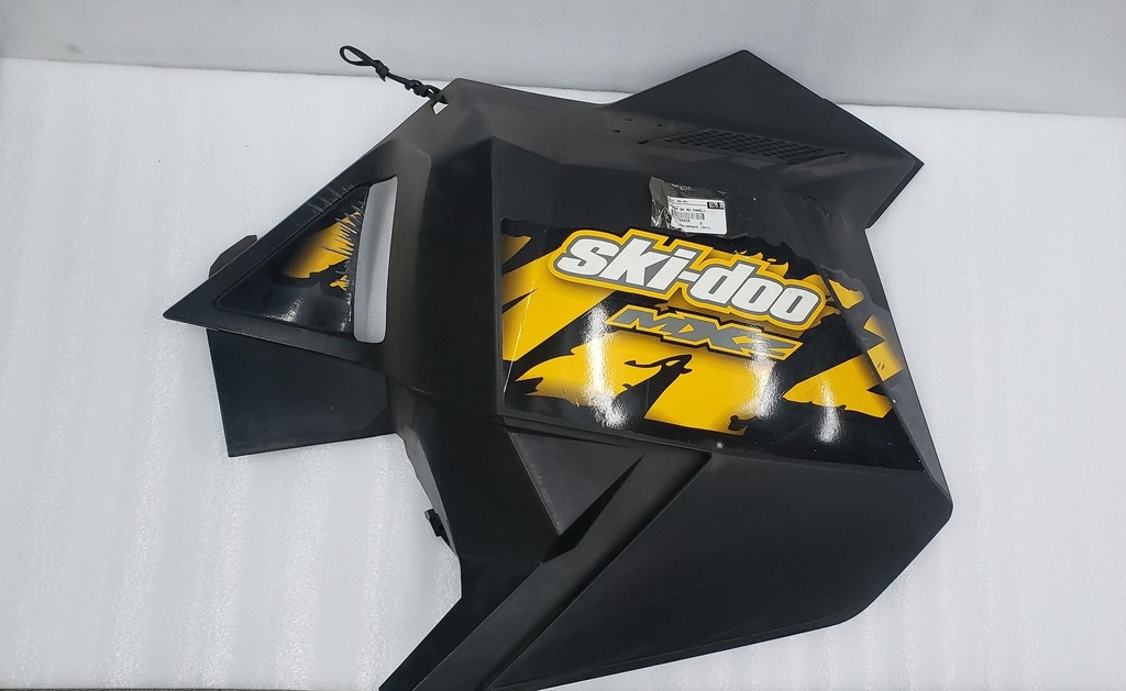 deep black, rh panel manual starter