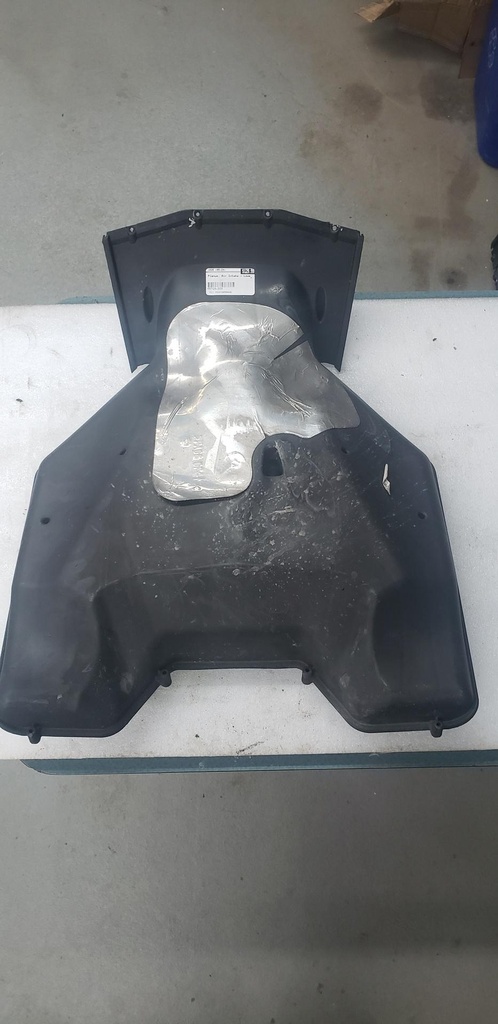 [5718-329-001] plenum, air intake - lower rear - w/foil (inc. 3) (5718-329-001)
