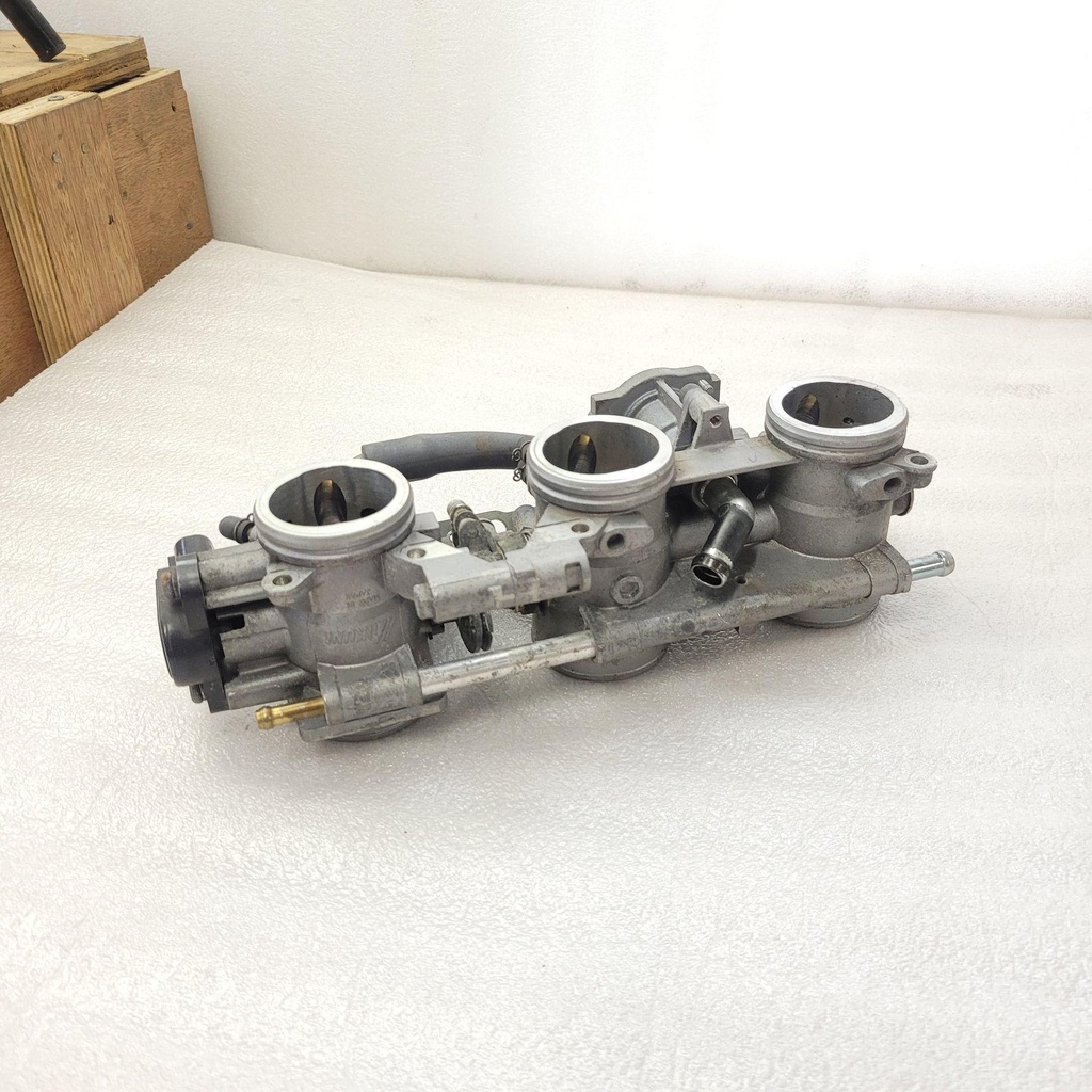 [8KJ137500000-001] throttle body assy (8KJ137500000-001)