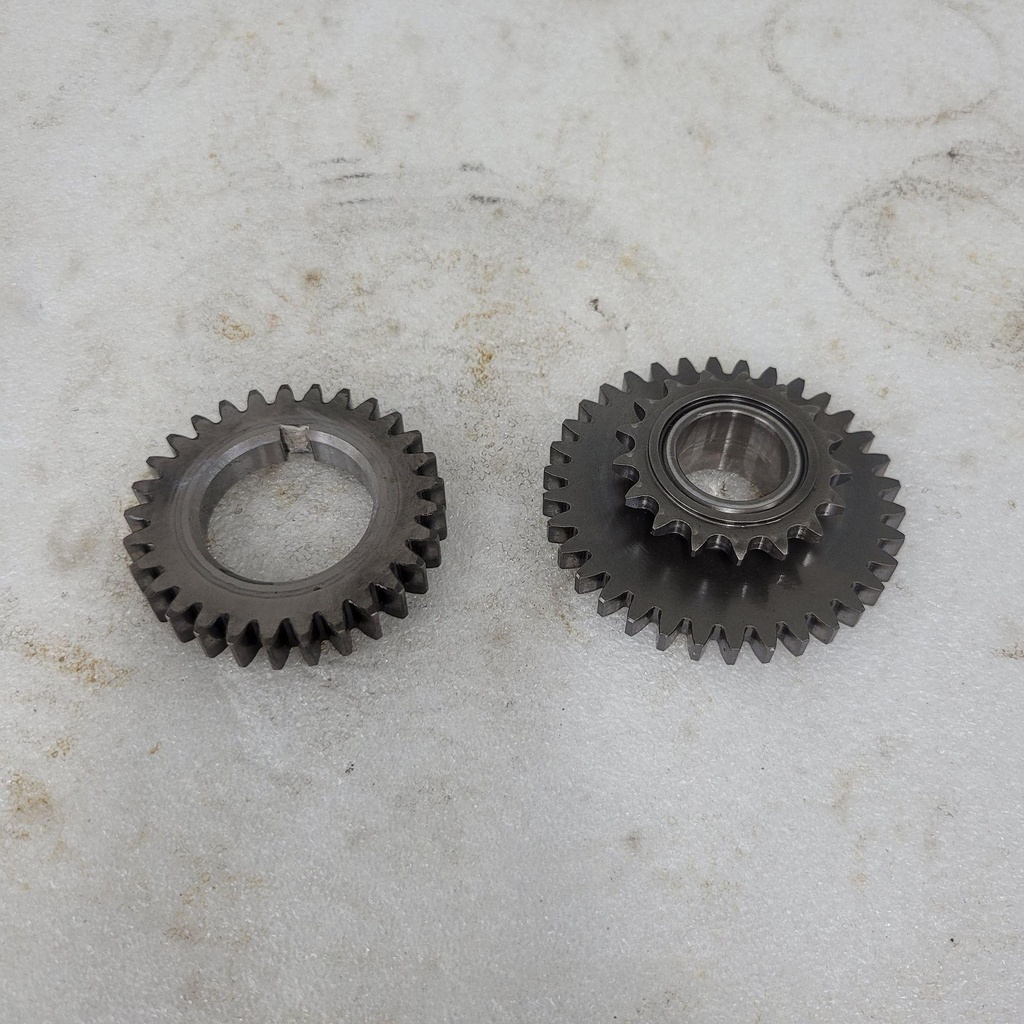 [420295760-001] (new ref. 420295762) camshaft drive gear ass'y