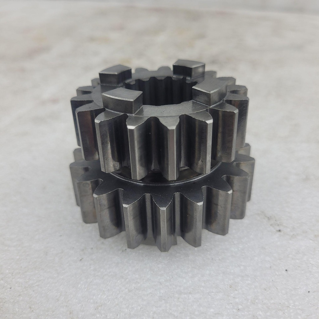 [420434411-001] (new ref. 420481040) pinion gear, 17/19 teeth serial number 8459175 and up
