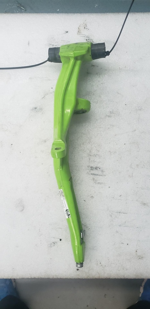 Spindle, Steering - Right - 3703-724 ARCTIC CAT