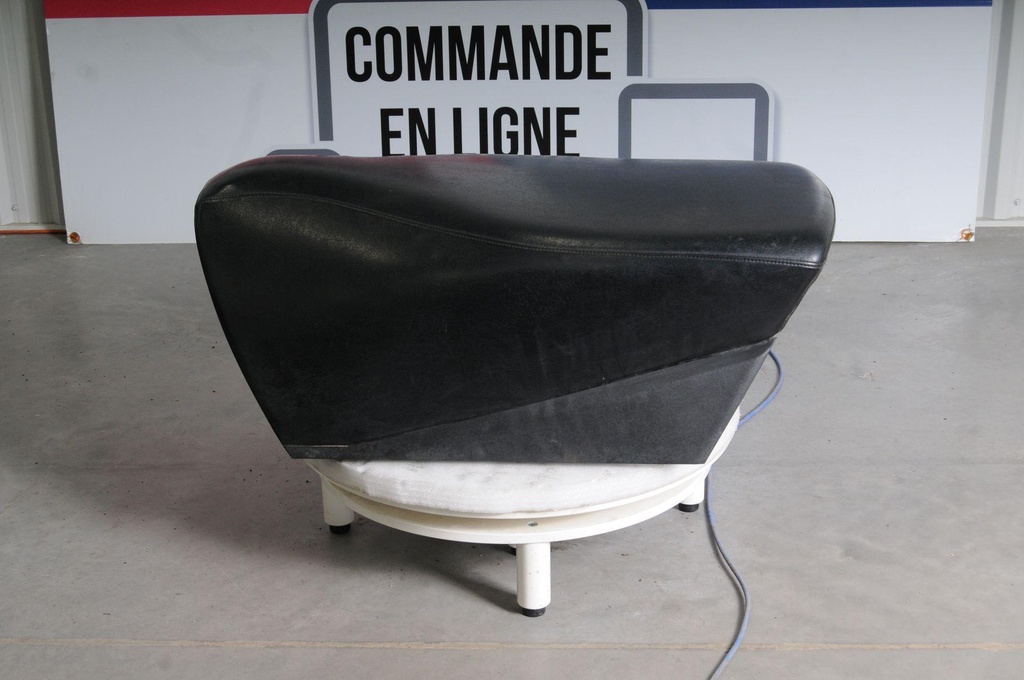 [6706-126-001] Complete Seat Assembly - Black (inc. 2-5)